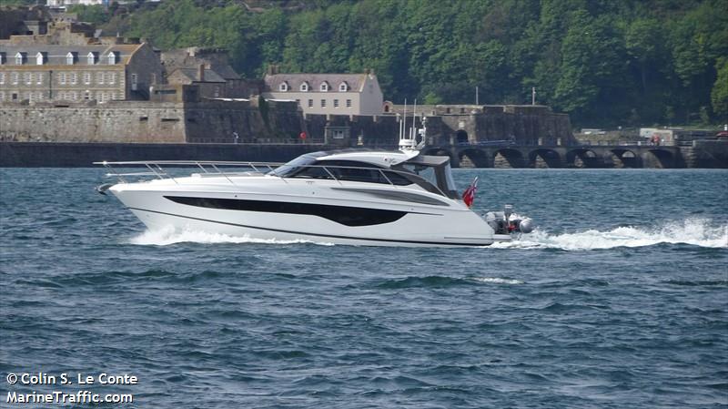 lady m (Pleasure craft) - IMO , MMSI 232020933, Call Sign MEVY9 under the flag of United Kingdom (UK)