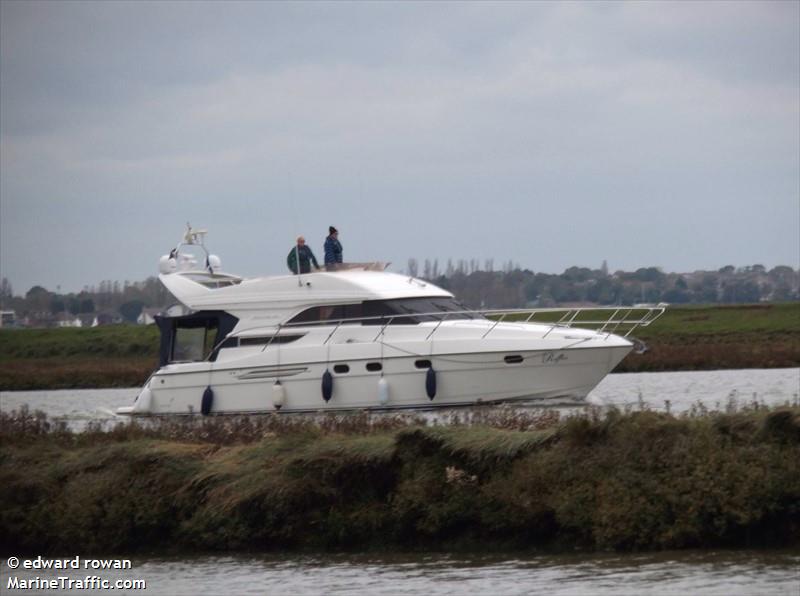 raffles (Pleasure craft) - IMO , MMSI 235107663, Call Sign 2HYL5 under the flag of United Kingdom (UK)