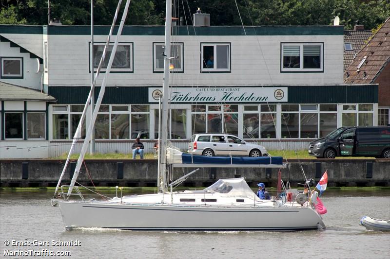 amaze (Sailing vessel) - IMO , MMSI 244030155, Call Sign PC4346 under the flag of Netherlands