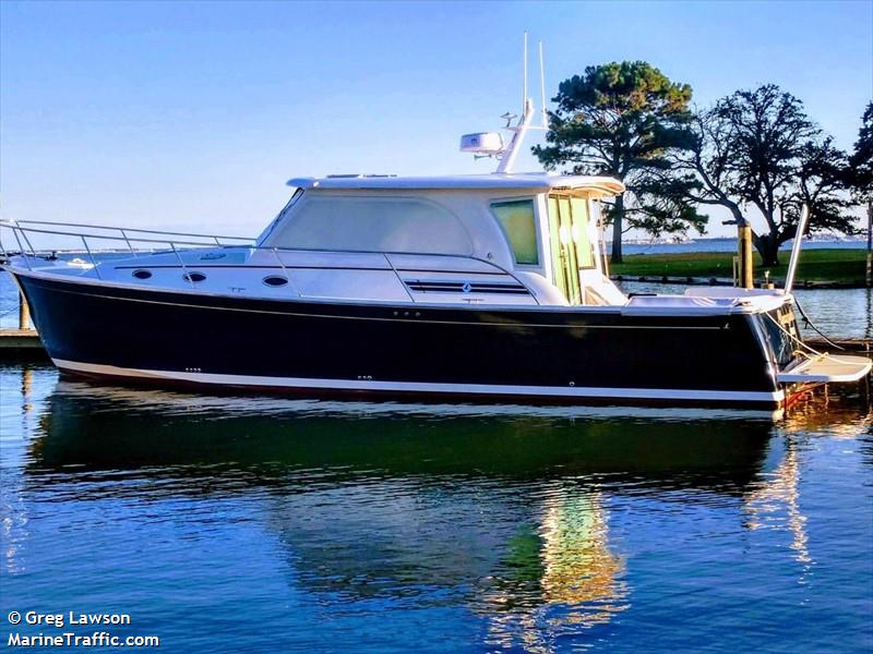 unaccountable (Pleasure craft) - IMO , MMSI 338360022 under the flag of USA