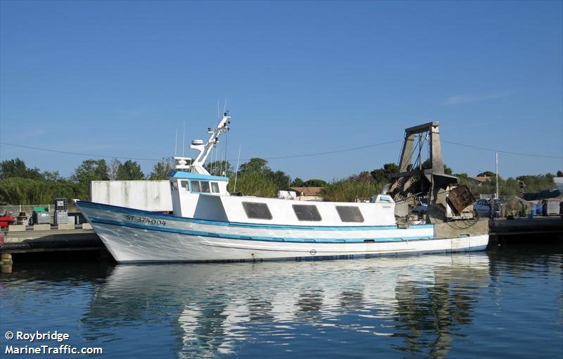 fv vincenzo (Fishing vessel) - IMO , MMSI 227321170, Call Sign FS 5756 under the flag of France