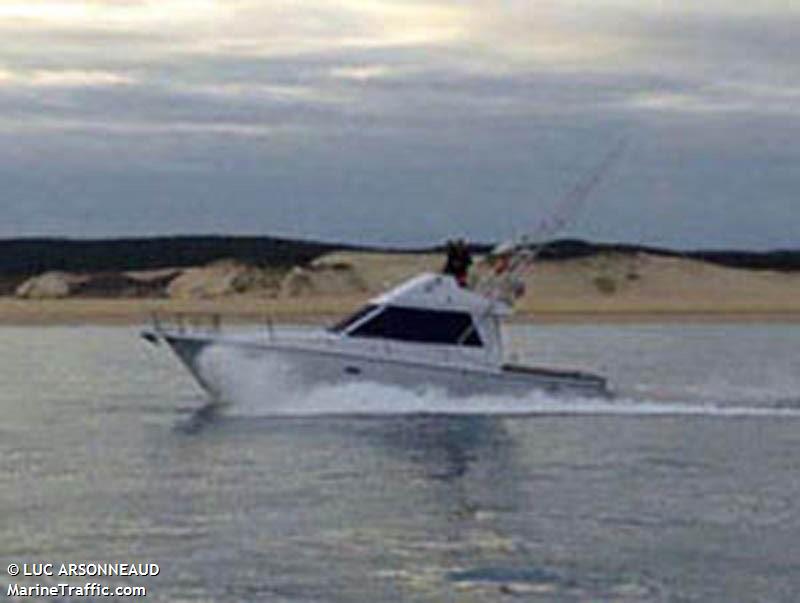 carpe diem (Pleasure craft) - IMO , MMSI 227603310, Call Sign FS3572 under the flag of France
