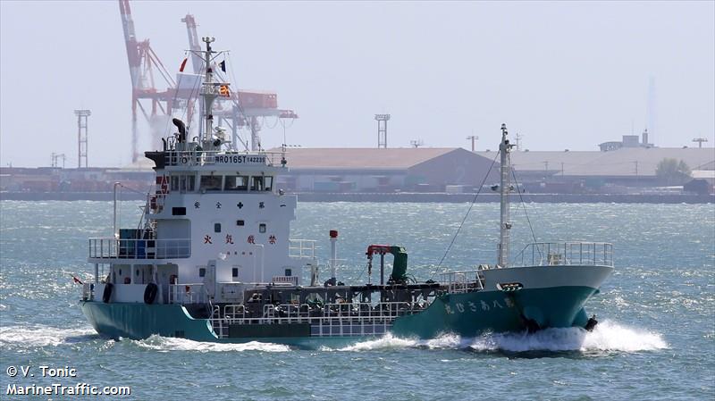 asahimaru no.8 (Tanker) - IMO , MMSI 431005645 under the flag of Japan