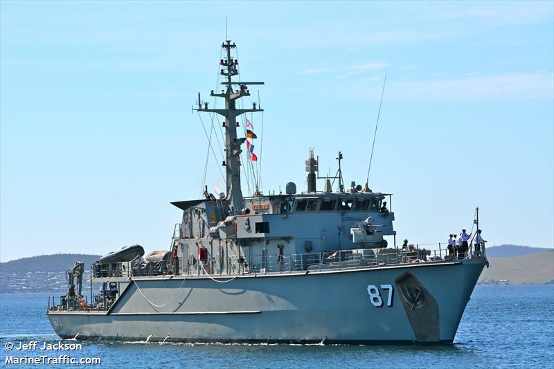 hmas yarra (-) - IMO , MMSI 503126000 under the flag of Australia