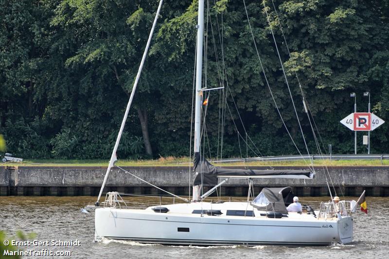 la vita... (Pleasure craft) - IMO , MMSI 205262830, Call Sign OP2628 under the flag of Belgium