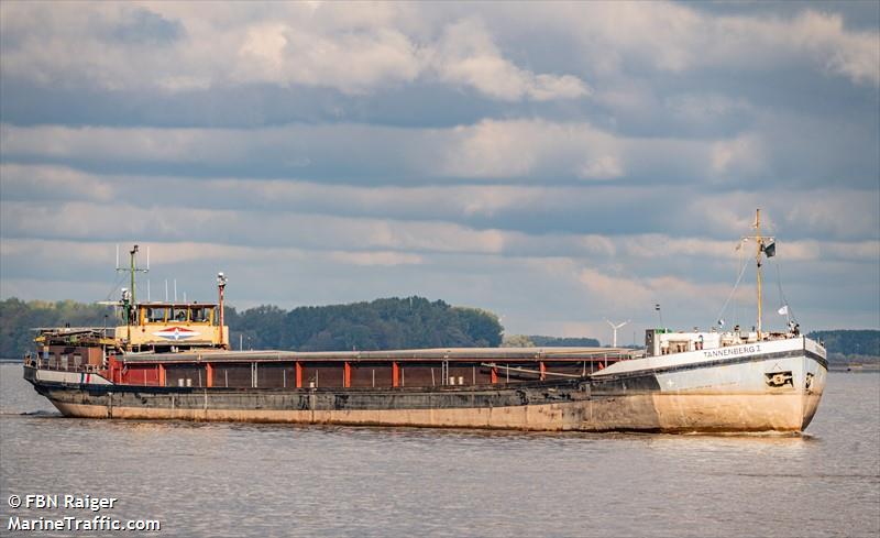 tannenberg 1 (Cargo ship) - IMO , MMSI 211174170, Call Sign DA8072 under the flag of Germany