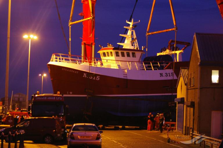 steadfast (Fishing vessel) - IMO , MMSI 235113099, Call Sign 2IVI3 under the flag of United Kingdom (UK)