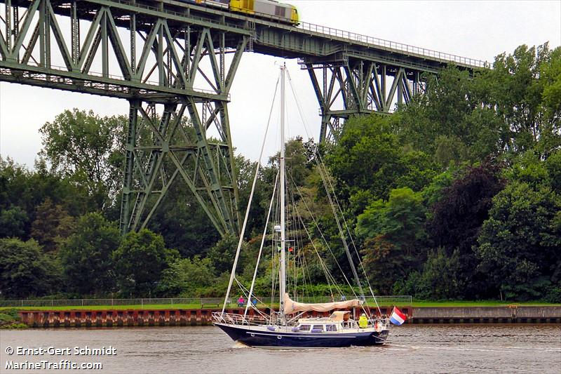 branta (Pleasure craft) - IMO , MMSI 244290113, Call Sign PC5696 under the flag of Netherlands