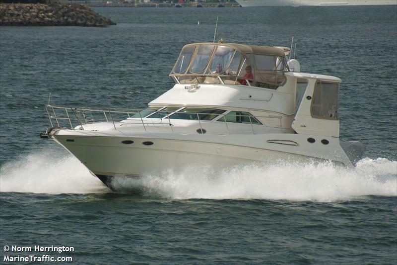 free spirit (Pleasure craft) - IMO , MMSI 338122738 under the flag of USA