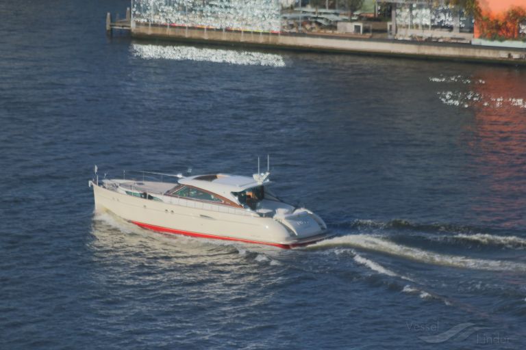 lizzy (Pleasure craft) - IMO , MMSI 211170250, Call Sign DC3682 under the flag of Germany