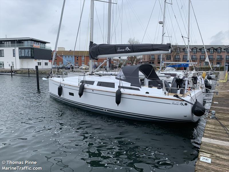 sy thrill (Pleasure craft) - IMO , MMSI 211816560, Call Sign DC4737 under the flag of Germany