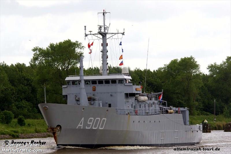 dutchwarship mercuur (Military ops) - IMO , MMSI 245974000, Call Sign PARE under the flag of Netherlands