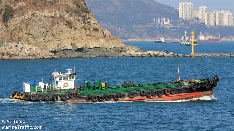 sae yeong ho (Tanker) - IMO , MMSI 440125570, Call Sign 080611 under the flag of Korea