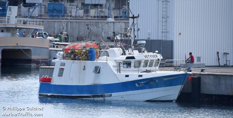 vetyver 7 (Fishing vessel) - IMO , MMSI 660005600, Call Sign FOMD under the flag of Reunion