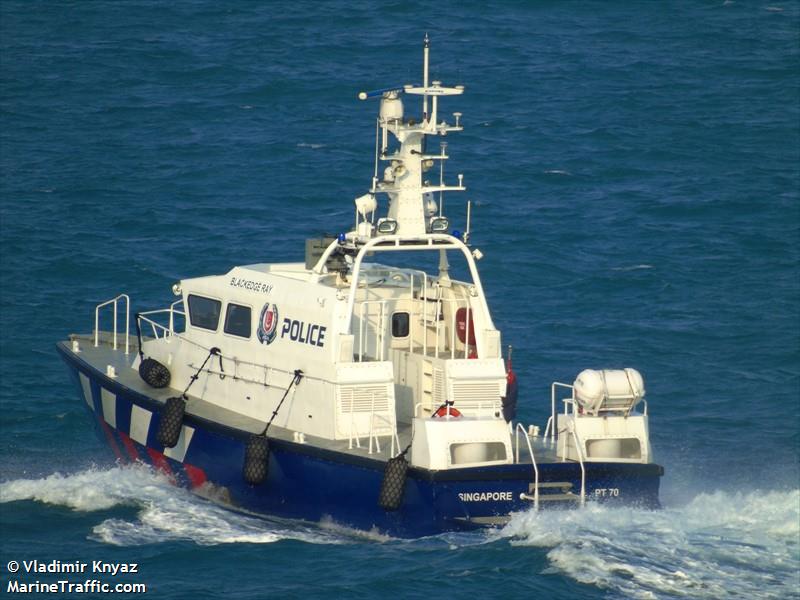allanii (Fishing vessel) - IMO , MMSI 700000000