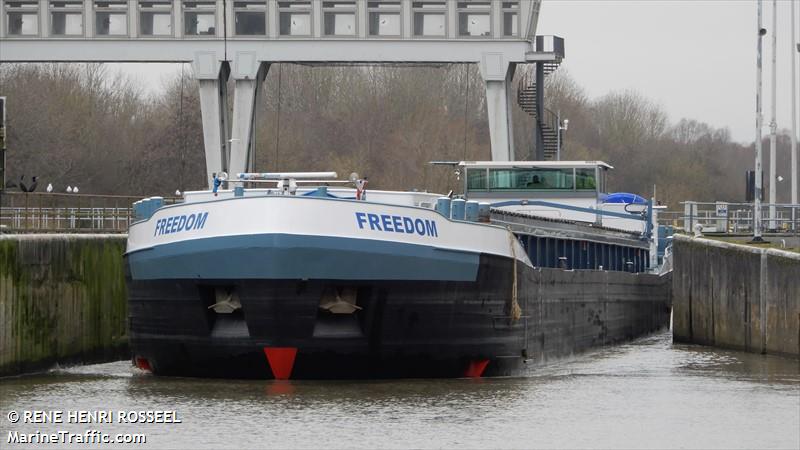 freedom (Cargo ship) - IMO , MMSI 205506790, Call Sign OT 5067 under the flag of Belgium