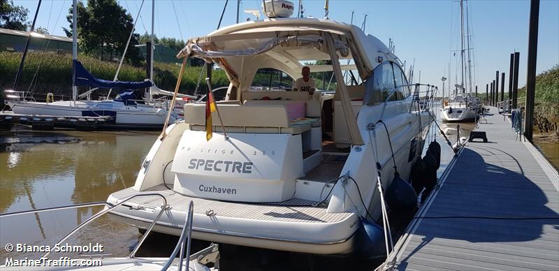 spectre (Pleasure craft) - IMO , MMSI 211781590, Call Sign DG9763 under the flag of Germany