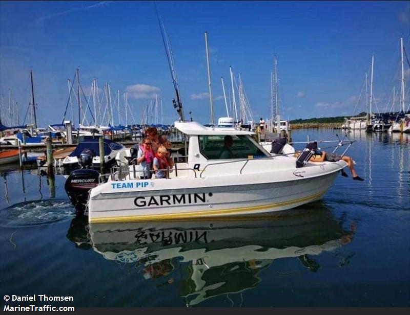 team pip (Pleasure craft) - IMO , MMSI 219024696, Call Sign XPH3551 under the flag of Denmark