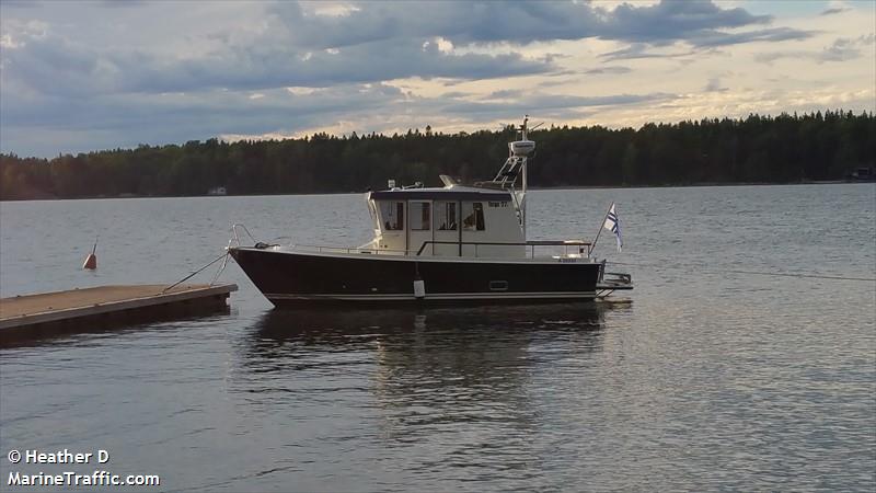 platypus (Pleasure craft) - IMO , MMSI 230007190 under the flag of Finland
