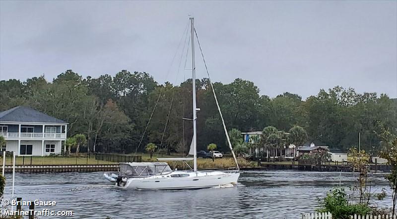 second sojourn (Sailing vessel) - IMO , MMSI 338345534 under the flag of USA