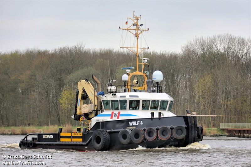 wulf 4 (Tug) - IMO 9639737, MMSI 211805140, Call Sign DFIA under the flag of Germany