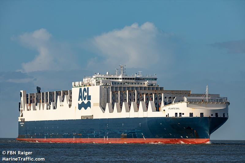 atlantic sail (Container Ship) - IMO 9670585, MMSI 215809000, Call Sign 9HA5297 under the flag of Malta