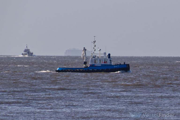 jean t (Tug) - IMO 9067441, MMSI 235081274, Call Sign MVS06 under the flag of United Kingdom (UK)