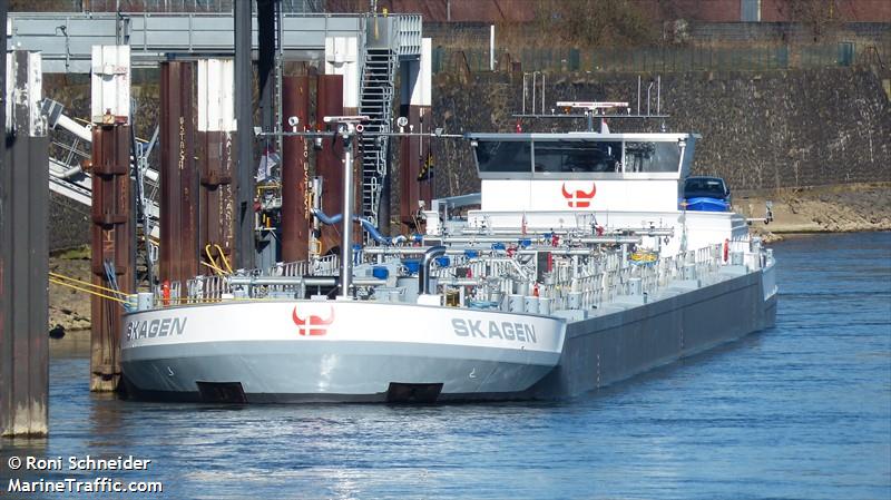 isis (Other type) - IMO , MMSI 244138386, Call Sign PG4716 under the flag of Netherlands