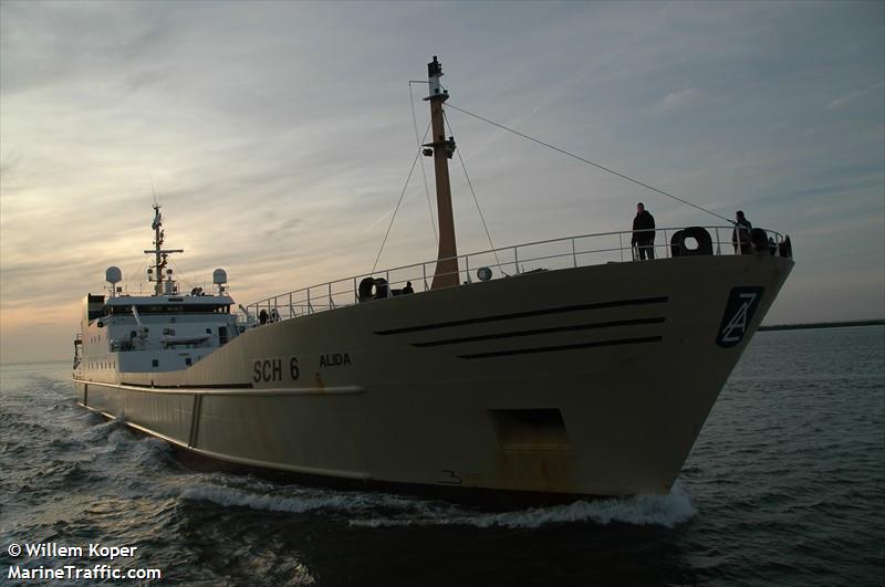 alida (Fish Factory Ship) - IMO 8224418, MMSI 244309000, Call Sign PCLU under the flag of Netherlands