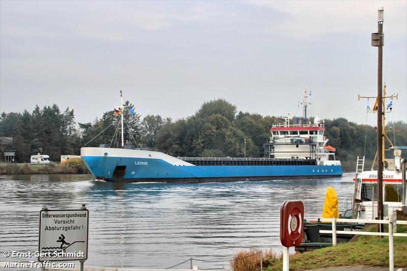 leonie (General Cargo Ship) - IMO 9331361, MMSI 244772000, Call Sign PHLE under the flag of Netherlands