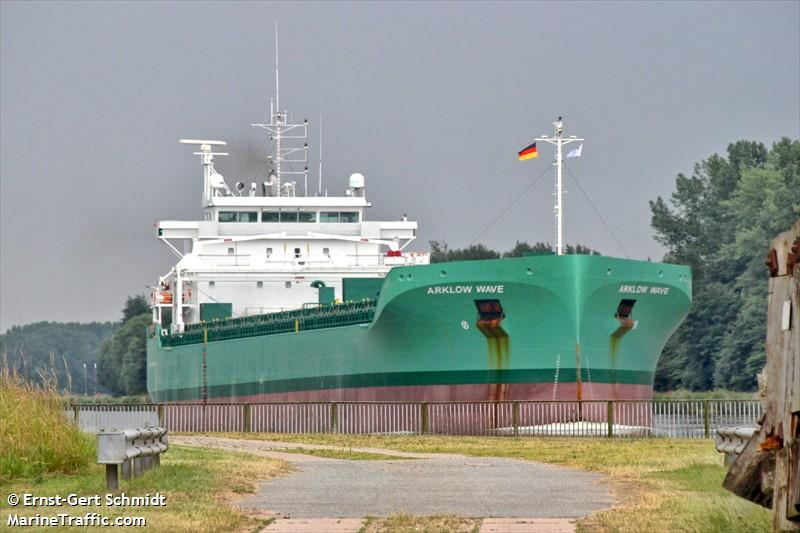 arklow wave (General Cargo Ship) - IMO 9818931, MMSI 250005382, Call Sign EIUQ9 under the flag of Ireland