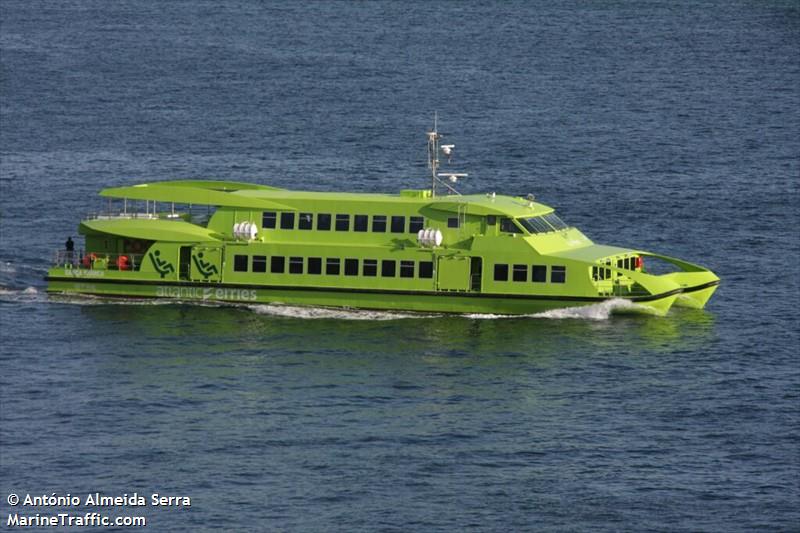 garca branca (Passenger ship) - IMO , MMSI 263701960, Call Sign CSGV under the flag of Portugal
