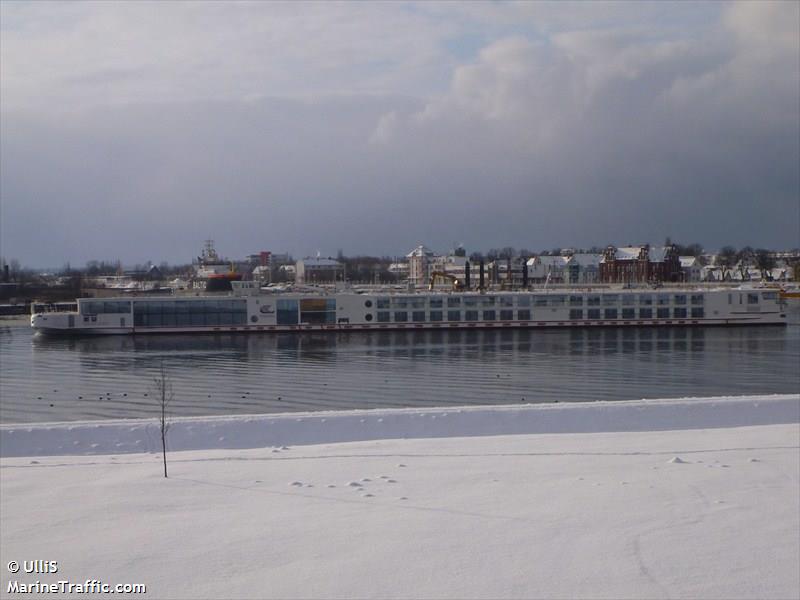 viking njord (Passenger ship) - IMO , MMSI 269057387, Call Sign HE 7387 under the flag of Switzerland