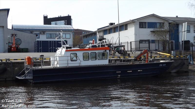 eva-325 (Pleasure craft) - IMO , MMSI 276010270, Call Sign ES2523 under the flag of Estonia