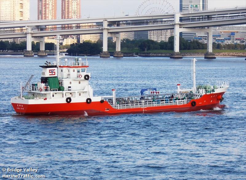 koshin maru (Tanker) - IMO , MMSI 431013115, Call Sign JD4593 under the flag of Japan