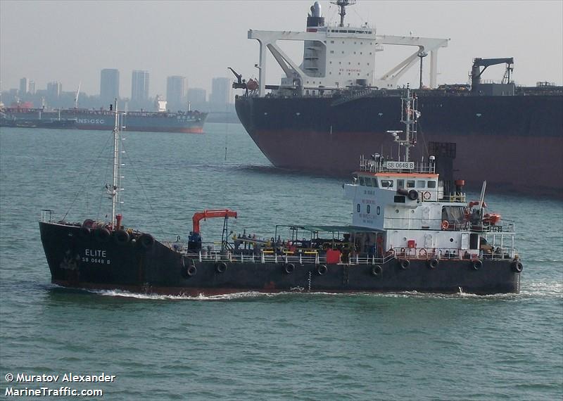 elite (Bunkering Tanker) - IMO 9542116, MMSI 564333000, Call Sign 9V8025 under the flag of Singapore