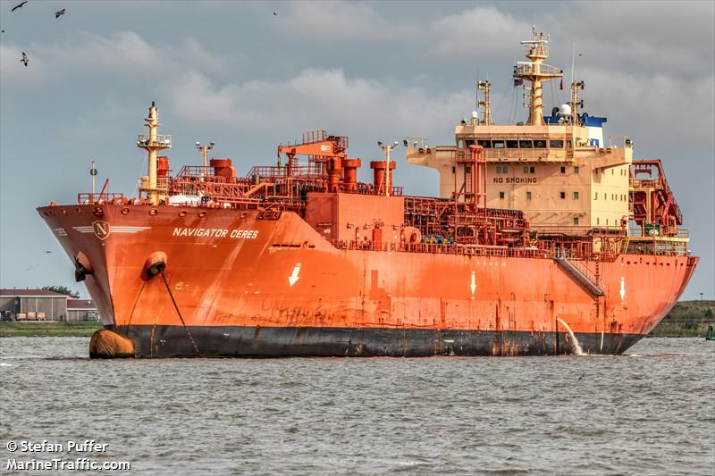 navigator ceres (LPG Tanker) - IMO 9704518, MMSI 636016659, Call Sign D5HE4 under the flag of Liberia