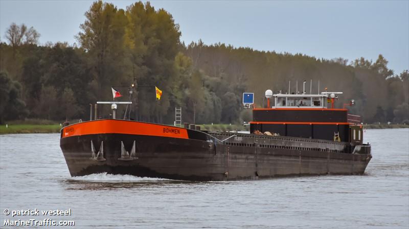 boehmen (Cargo ship) - IMO , MMSI 211618190, Call Sign DA5264 under the flag of Germany