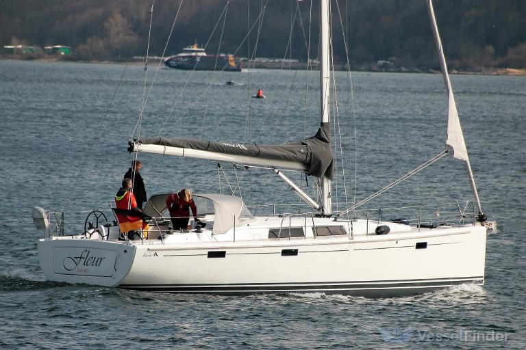 fleur (Sailing vessel) - IMO , MMSI 211688710, Call Sign DK8528 under the flag of Germany