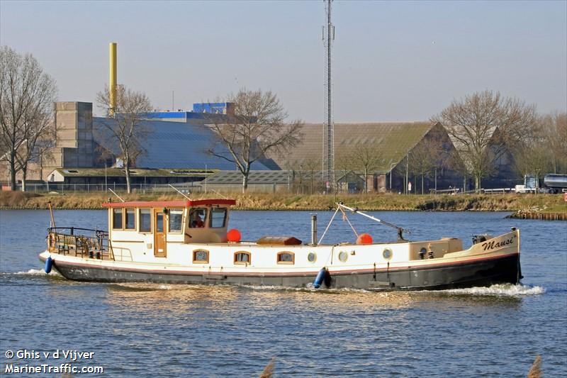 mausi (Pleasure craft) - IMO , MMSI 235059416, Call Sign 2AGM6 under the flag of United Kingdom (UK)