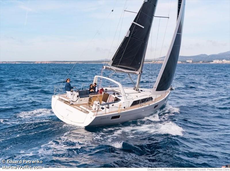 my life (Sailing vessel) - IMO , MMSI 325916000 under the flag of Dominica