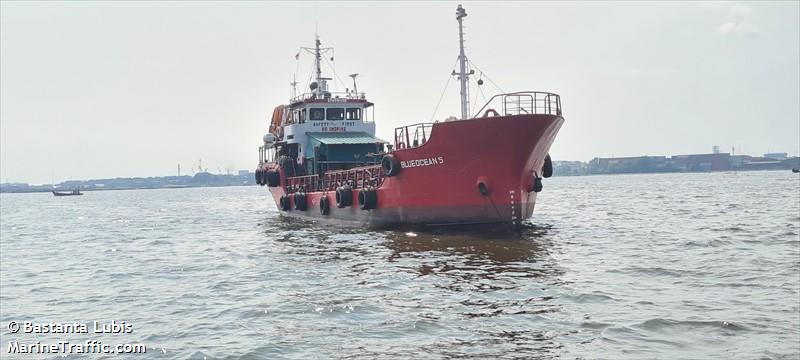 blue ocean 5 (Tanker) - IMO , MMSI 525018317, Call Sign JZQL under the flag of Indonesia
