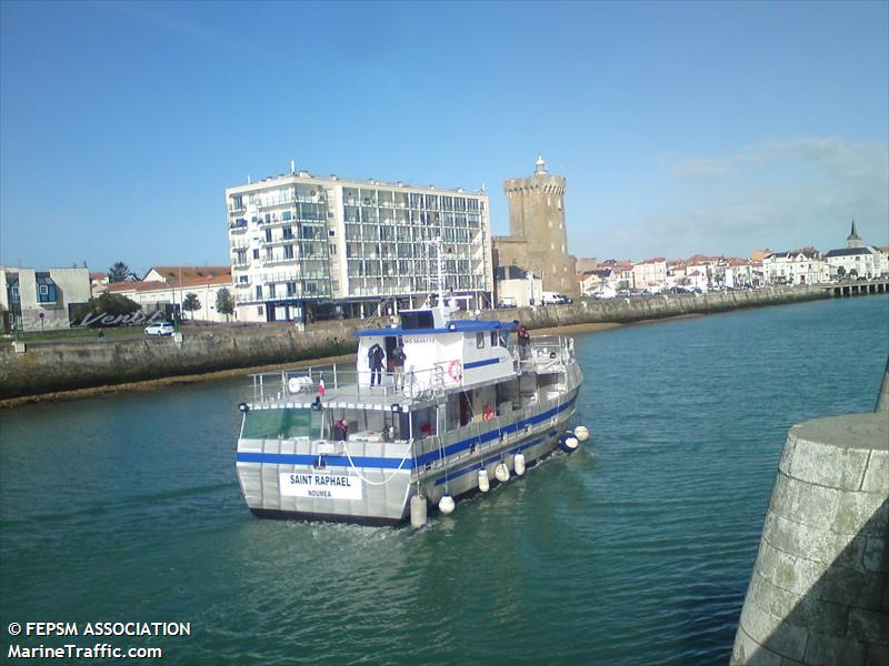 fv saint raphael (Fishing Vessel) - IMO 9849112, MMSI 540017570, Call Sign FLVH under the flag of New Caledonia