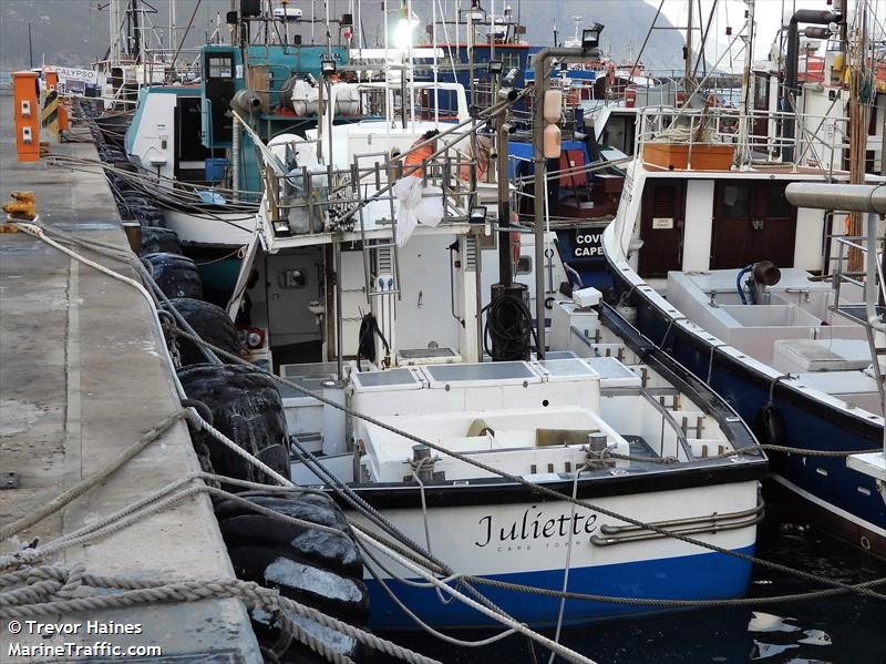 juliette (Fishing vessel) - IMO , MMSI 601043600, Call Sign ZR 8726 under the flag of South Africa