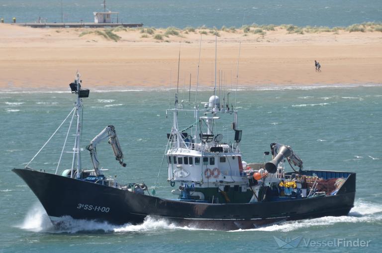 fv montserrat berr (Fishing Vessel) - IMO 8739736, MMSI 224005870, Call Sign EAYQ under the flag of Spain