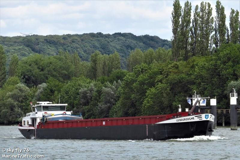 le bourgogne (Cargo ship) - IMO , MMSI 226010960 under the flag of France