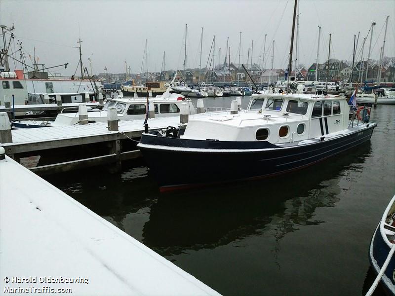 v.h. p 9-1 schottel (Port tender) - IMO , MMSI 244110139, Call Sign PI 9705 under the flag of Netherlands