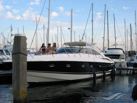 lakehouse (Pleasure craft) - IMO , MMSI 244890867, Call Sign PC5776 under the flag of Netherlands