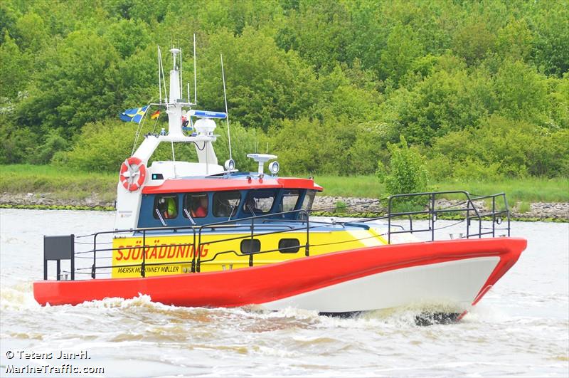 rescue iris (SAR) - IMO , MMSI 265721540, Call Sign 7SA2590 under the flag of Sweden