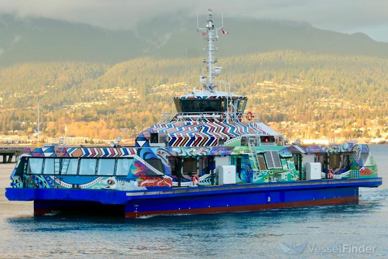 burrard chinook (Passenger Ship) - IMO 9834959, MMSI 316042365, Call Sign CFA3218 under the flag of Canada